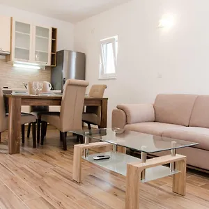 Apartment Kuzmanic Croatia
